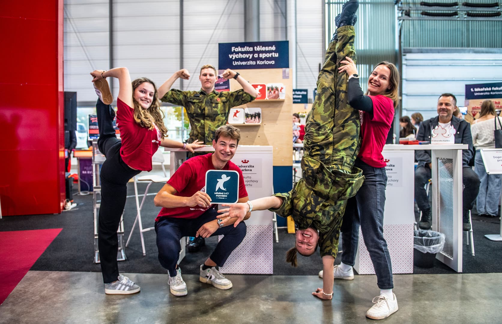 beebdced-f579-43ac-9ad5-48dbb2b6949f