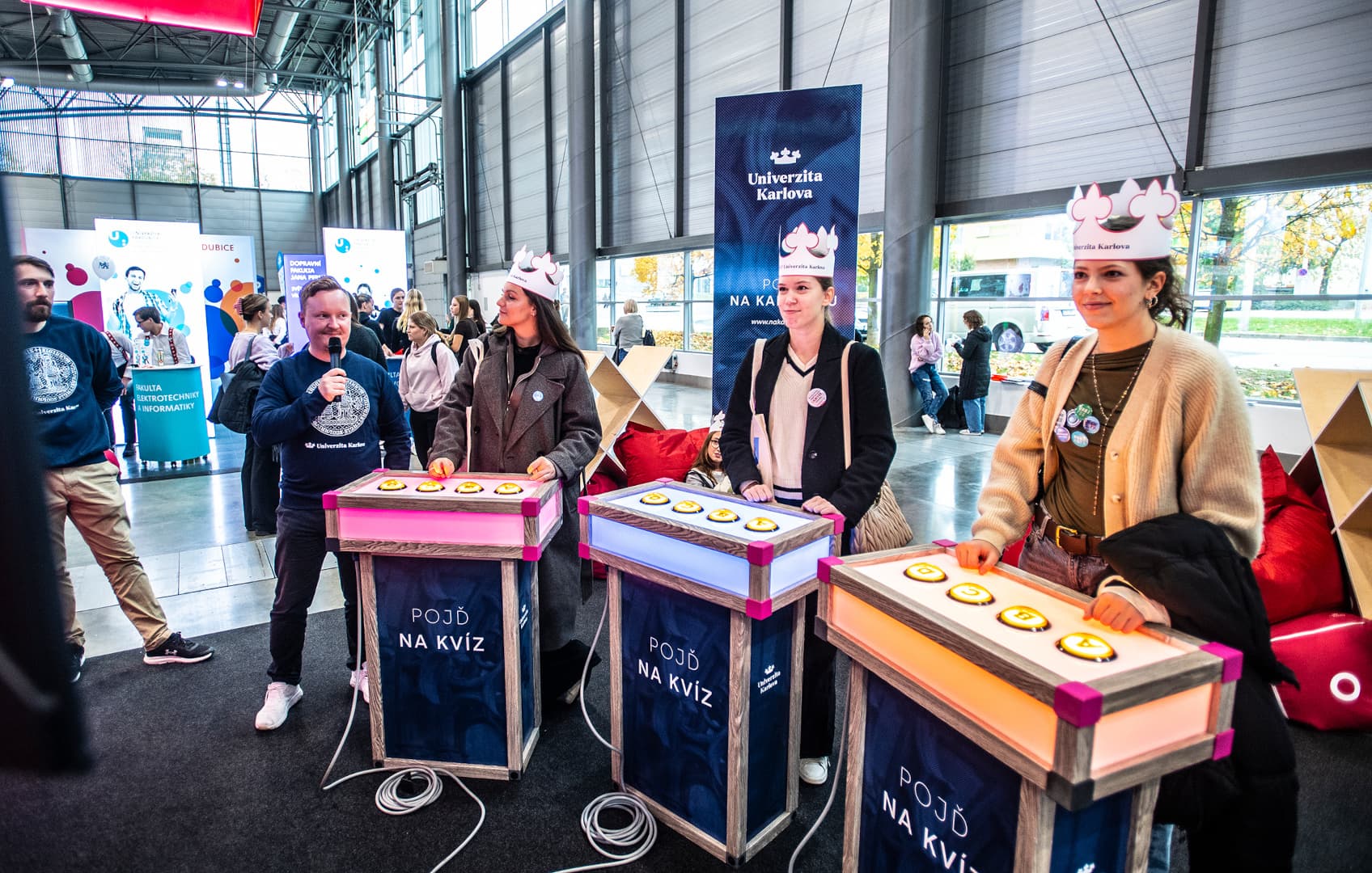 f7db2352-0d0b-4562-af18-daa15dc77e42